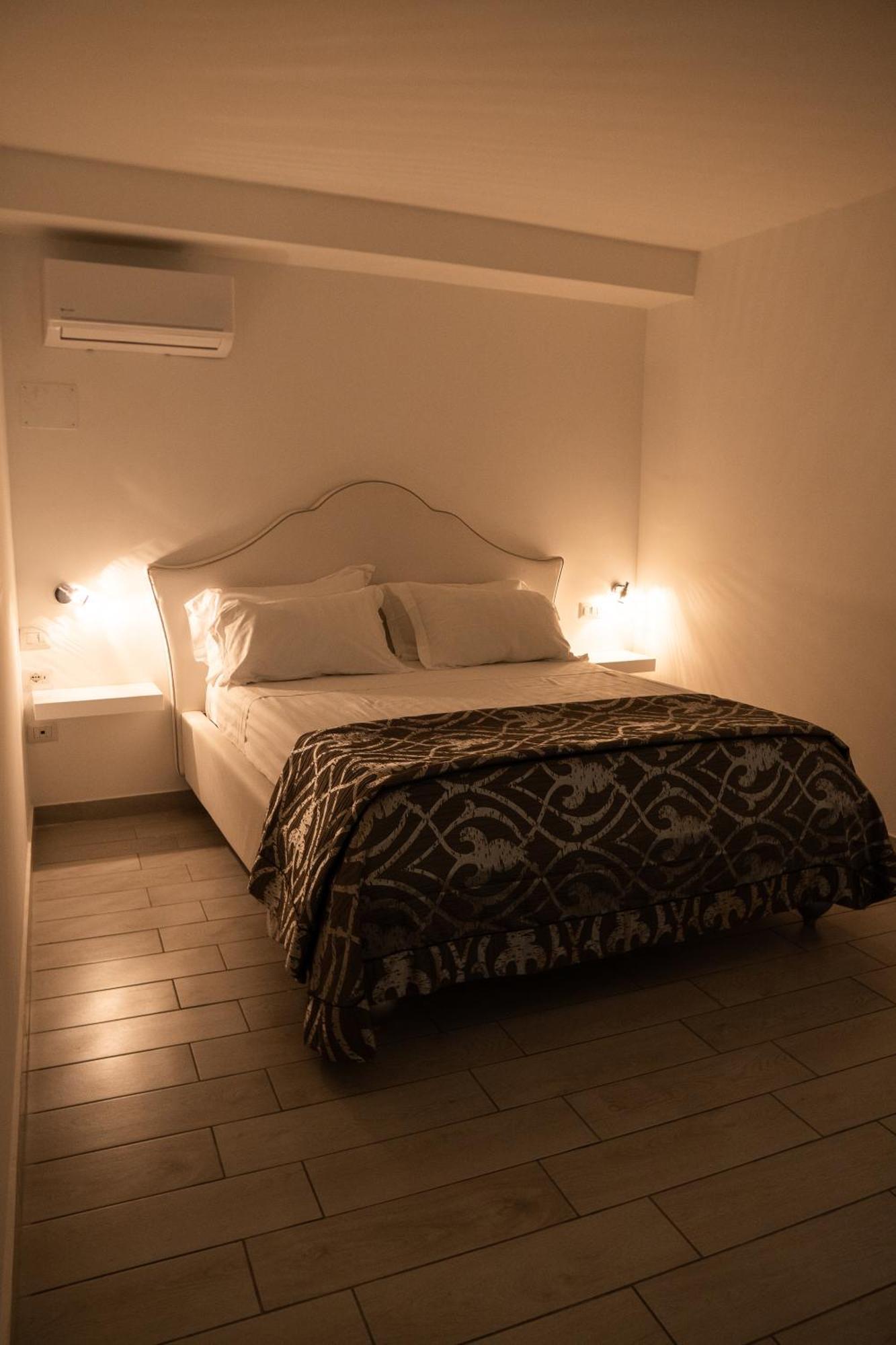 Suite D'Elite Chiaia Neapol Exteriér fotografie